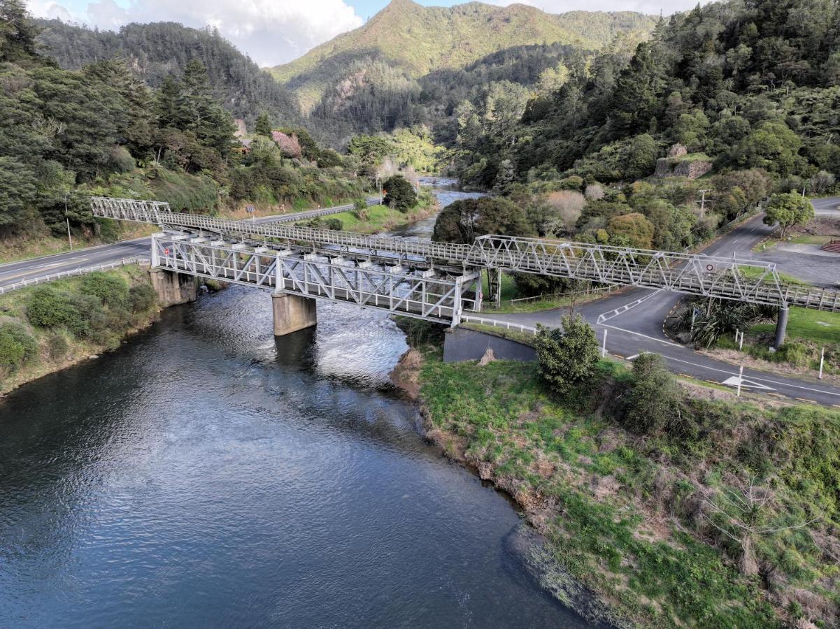 Riverside Accommodation Karangahake Exterior photo
